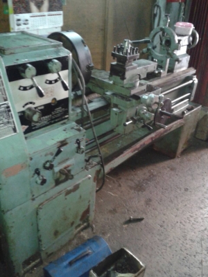 เครืองกลึงรุ่นG1000AS