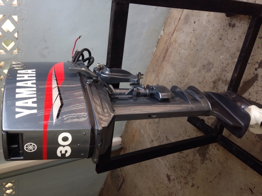 ขายเครื่อง yamaha 30 hp สภาพดีพร้อมใช้งาน