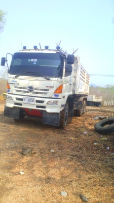 สิบล้อ HINO FM 1A 330 แรง รถปี 54 ไมล์ 70,xxx Km.รถสวยเฉียบ ลดราคาพิเศษเหลือเพียง 2,350,000 บาท.