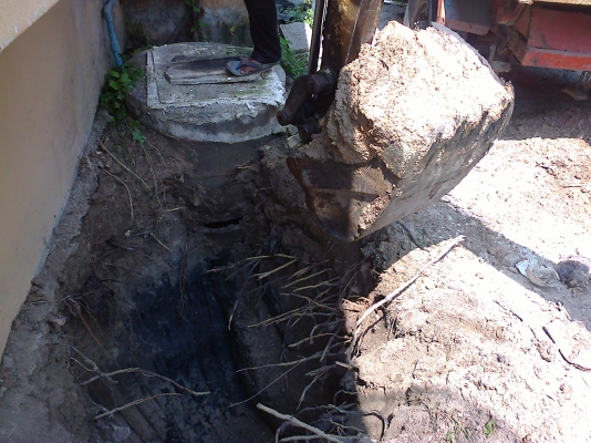 ขายแบ็คโฮ KOMATSU PC20-5 พร้อมใช้