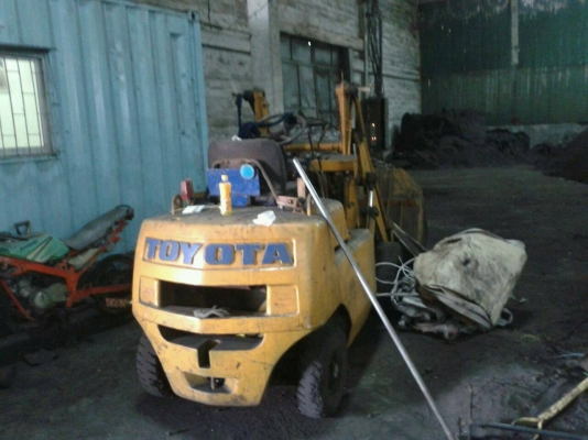 ขายรถตักพร้อมใช้งานถูกๆ