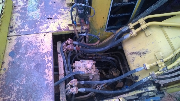 pc200-3 คอนโทนสั้น รถแห้งทั้งคันไม่มีเยิ้ม เอวแน่น เครื่องแน่น ปั้มแน่น รถแรงดีไม่โหลด.. pc200-3 คอนโทนสั้น รถแห้งทั้งคันไม่มีเยิ้ม เอวแน่น เครื่องแน่น ปั้มแน่น รถแรงดีไม่โหลด..