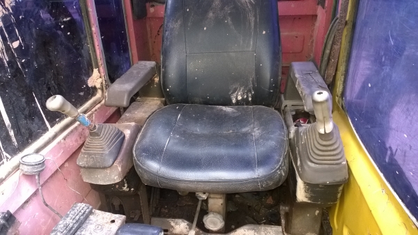 pc200-3 คอนโทนสั้น รถแห้งทั้งคันไม่มีเยิ้ม เอวแน่น เครื่องแน่น ปั้มแน่น รถแรงดีไม่โหลด.. pc200-3 คอนโทนสั้น รถแห้งทั้งคันไม่มีเยิ้ม เอวแน่น เครื่องแน่น ปั้มแน่น รถแรงดีไม่โหลด..