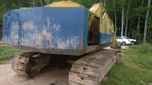 pc200-3 คอนโทนสั้น รถแห้งทั้งคันไม่มีเยิ้ม เอวแน่น เครื่องแน่น ปั้มแน่น รถแรงดีไม่โหลด.. pc200-3 คอนโทนสั้น รถแห้งทั้งคันไม่มีเยิ้ม เอวแน่น เครื่องแน่น ปั้มแน่น รถแรงดีไม่โหลด..