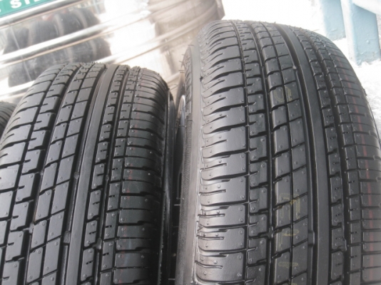 ขายกะทะล้อป้ายแดง city 15" 4h100 ยาง Bridgestone turanza er370 175/65r15 ยางผลิตสัปดาห์ที่ 41 ปี 13 ตุ่มและสีที่หน้ายางมีทุกเส้นครับ  สนใจติดต่อเล็กคลองสามครับ (081-3747940)