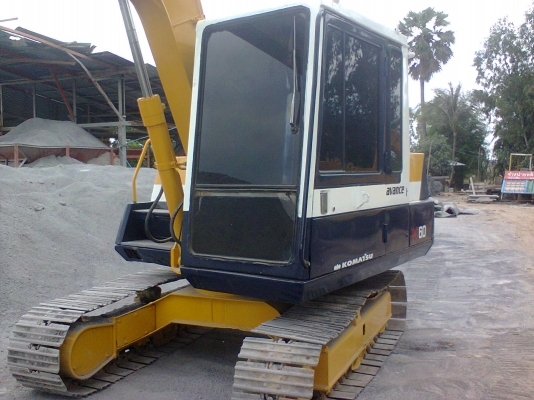 ขาย  KOMATSU PC-60-5