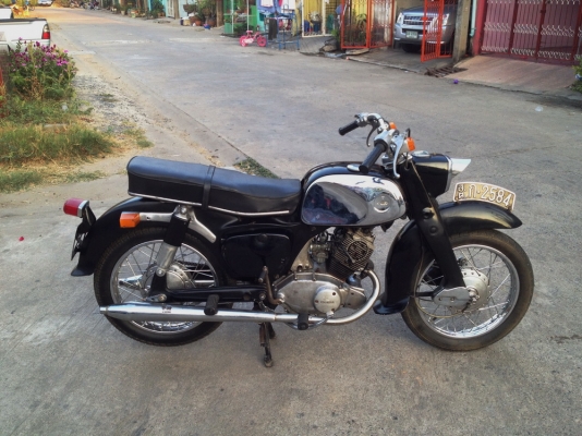 ขายc92 หลายคัน สวยๆ เดิมๆ เครื่องฟิตมาแล้ว ราคา 43000 ทุกคัน มีเล่ม มีเอกสาร 0811160919