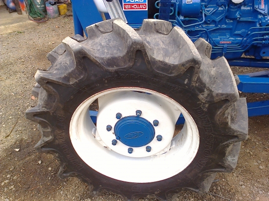 ขายรถไถ Ford 6610 สองเภา คานคาราโล่ ดันหน้าหางสาม