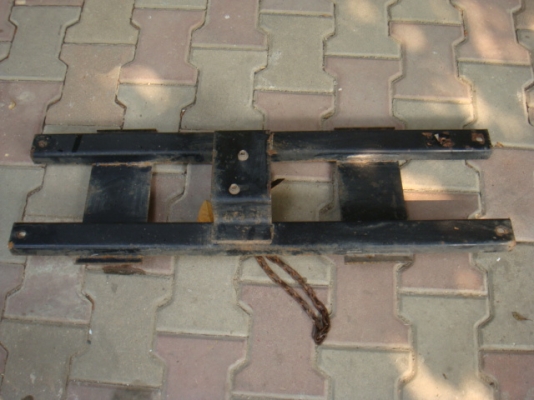 ที่แขวนยางอะไหล่เดิมๆ ISUZU CAMEO