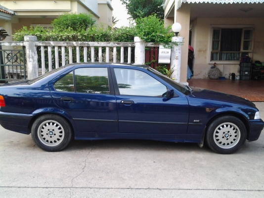 ตัดใจขายรถบ้าน BMW 318iA ตัวท็อป เครื่องนิ่มเดิมๆ ไม่เคยติดแก๊ส