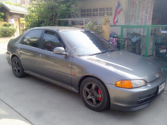 ขาย HONDA CIVIC  ปี94 โฉมเตารีด เครื่องZC1600 วีเทค เกียร์ธรรมดา