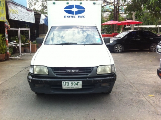 ขาย ISUZU ปี2002 ตู้เเห้ง สภาพดี เครื่อง 2500 Turbo คัสซีสวยจัด