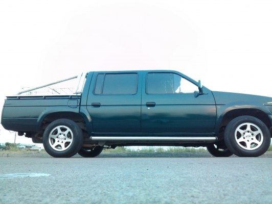 ขาย นิสัน Big M 4ประตู ขาย นิสัน Big M 4ประตู