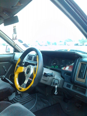 ขาย นิสัน Big M 4ประตู ขาย นิสัน Big M 4ประตู