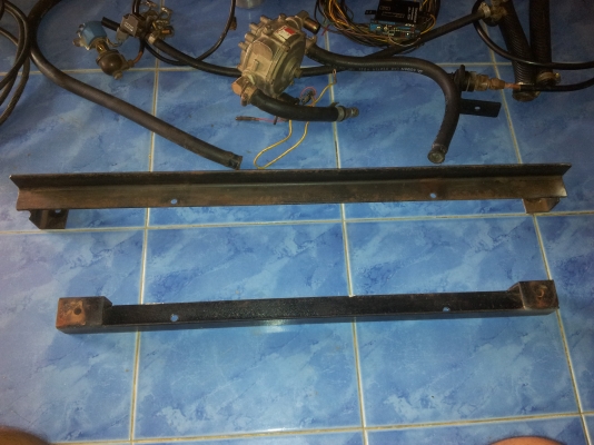 ขายชุดแก็สมือสองอุปกรณ์ครบพร้อมถัง ๆ 4,700