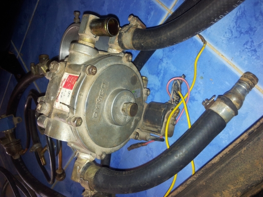 ขายชุดแก็สมือสองอุปกรณ์ครบพร้อมถัง ๆ 4,700