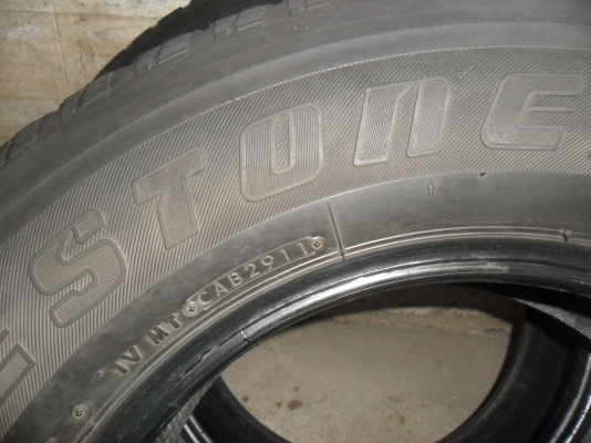 ยาง บริสโตน 245/70R16ปี11 สวยๆ 4 เส้น ราคา 2800 บาท