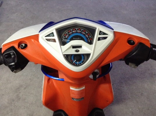 ขาย!!! มีโอตัวใหม่125cc สภาพสวย ปี55 รถเครื่องดีคับ ทะเบียนครบ ภาษีไม่หมด