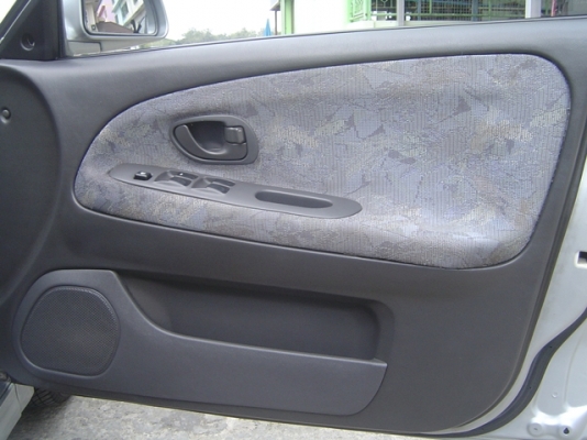 ขาย MITSUBISHI LANCER 1.6 GLXi ปี 2001 เกียร์ออโต้ สภาพดีมากๆ