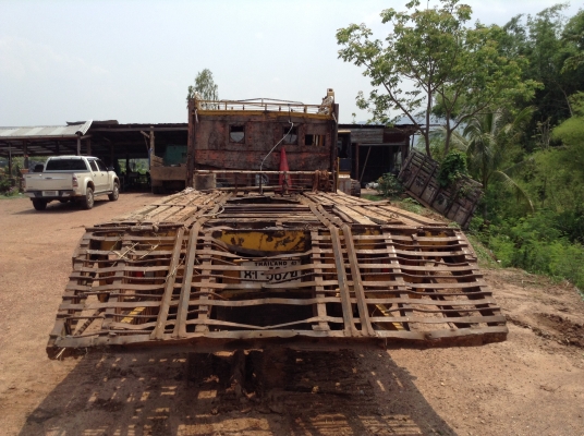 ขายเทเลอร์ 10 ล้อหัวยาวเพลาเดียว เครื่อง HO7C 180 แรงม้า เกียร์ HO ช่วงล่างร็อคเล็กลูกหมากร้อย พวงมาลัยพาวเวอร์ ทะเบียนพร้อมโอน