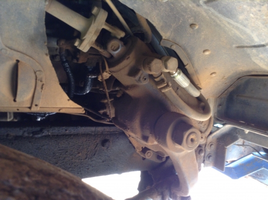 ขายเทเลอร์ 10 ล้อหัวยาวเพลาเดียว เครื่อง HO7C 180 แรงม้า เกียร์ HO ช่วงล่างร็อคเล็กลูกหมากร้อย พวงมาลัยพาวเวอร์ ทะเบียนพร้อมโอน