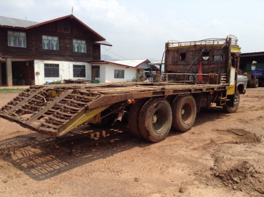 ขายเทเลอร์ 10 ล้อหัวยาวเพลาเดียว เครื่อง HO7C 180 แรงม้า เกียร์ HO ช่วงล่างร็อคเล็กลูกหมากร้อย พวงมาลัยพาวเวอร์ ทะเบียนพร้อมโอน