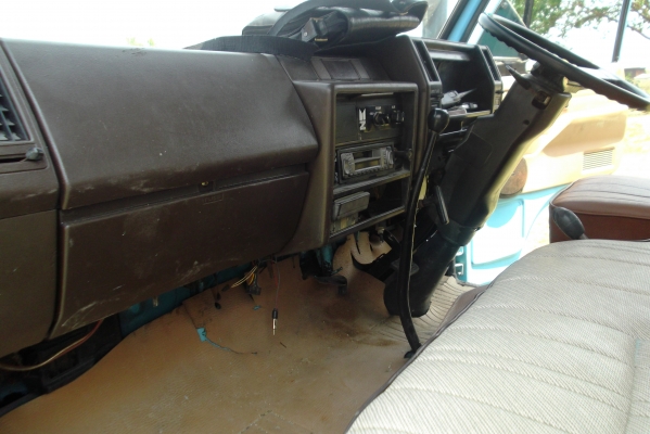 ISUZU NKR 88แรง ปี33 ยกหัวได้ ISUZU NKR 88แรง ปี33 ยกหัวได้