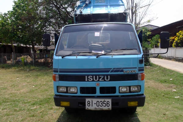 ISUZU NKR 88แรง ปี33 ยกหัวได้ ISUZU NKR 88แรง ปี33 ยกหัวได้