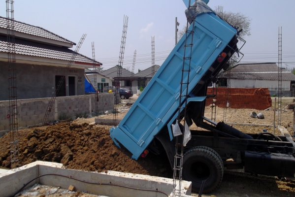 ISUZU NKR 88แรง ปี33 ยกหัวได้ ISUZU NKR 88แรง ปี33 ยกหัวได้