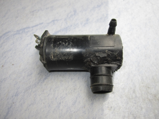 ขายมอเตอร์ฉีดน้ำฝน  12 v  denso  สภาพดี