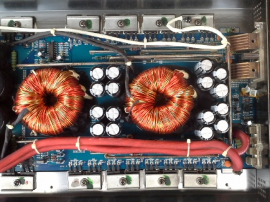 เพาเวอร์ car-x 3000w ขับ 15"สบาย เพาเวอร์ car-x 3000w ขับ 15"สบาย