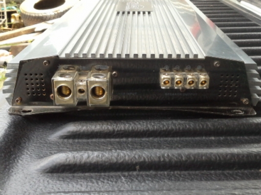 เพาเวอร์ car-x 3000w ขับ 15"สบาย เพาเวอร์ car-x 3000w ขับ 15"สบาย