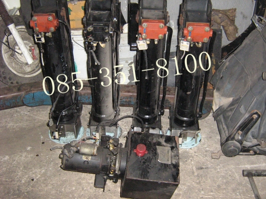 ขาเครน ของใหม่ ขาย  4 อัน  ราคา 30,000 บาทครับ