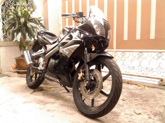 ขออนุญาติขาย HONDA CBR 150 ปี51 ตัวล่าสุด ลายไฟ สตา์ร์ทมือ
