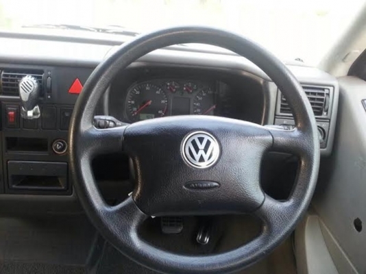 VOLKSWAGEN CARRAVELLE 2.8 GL VR6 สภาพดี ปี2000 VIP