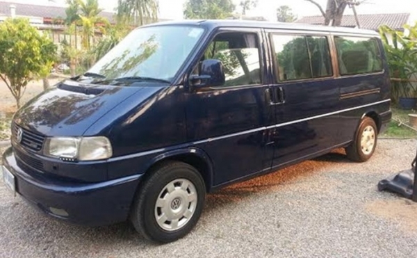VOLKSWAGEN CARRAVELLE 2.8 GL VR6 สภาพดี ปี2000 VIP