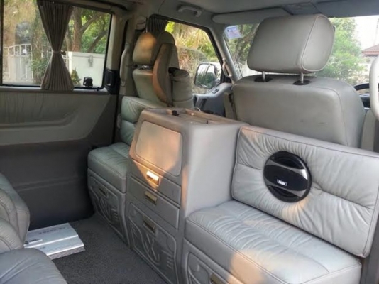 VOLKSWAGEN CARRAVELLE 2.8 GL VR6 สภาพดี ปี2000 VIP