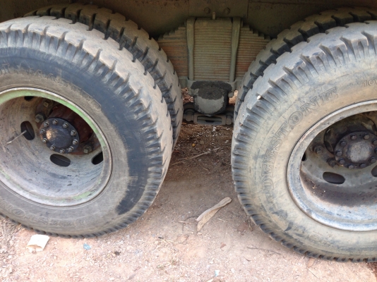 ขาย 10 ล้อ hino 725 เครื่อง EM100