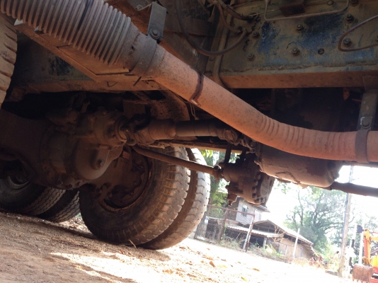 ขาย 10 ล้อ hino 725 เครื่อง EM100