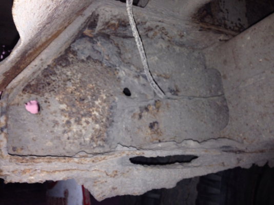 ขาย 10 ล้อ hino 725 เครื่อง EM100