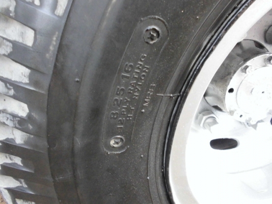 เสี่ยใหญ๋ ใจถึงได้มาดูรถชอบใจนำรถเดินทางกลับบ้านเลยครับ ขอบคุณทุกท่ายที่สนใจ