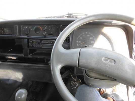 เสี่ยใหญ๋ ใจถึงได้มาดูรถชอบใจนำรถเดินทางกลับบ้านเลยครับ ขอบคุณทุกท่ายที่สนใจ