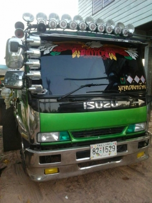 รถดั้มหกล้อisuzuเครื่อง195เบรคจิพฟี่เล่มทะเบียนพร้อม