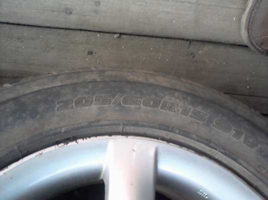 แม็คพร้อมยาง -ขอบ15 อัลติส 4รู100 4เส้นถูกๆ