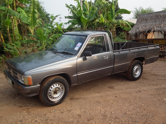 ขายกระบะฮีโร่ ไมล์เดี่ยว เครื่อง 2.4 ดีเซล ทะเบียนขาด เดือน มีนาคม 2557