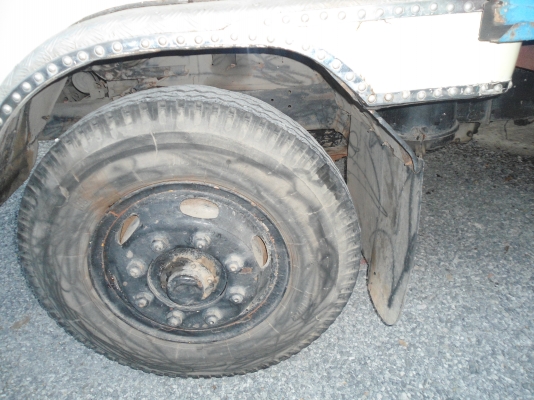 ขายรถ6ล้อพร้อมคอก ลดเเล้ว 290.000 บาท ขายรถ6ล้อพร้อมคอก ลดเเล้ว 290.000 บาท