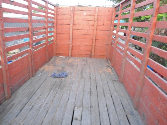 ขายรถ6ล้อพร้อมคอก ลดเเล้ว 290.000 บาท ขายรถ6ล้อพร้อมคอก ลดเเล้ว 290.000 บาท