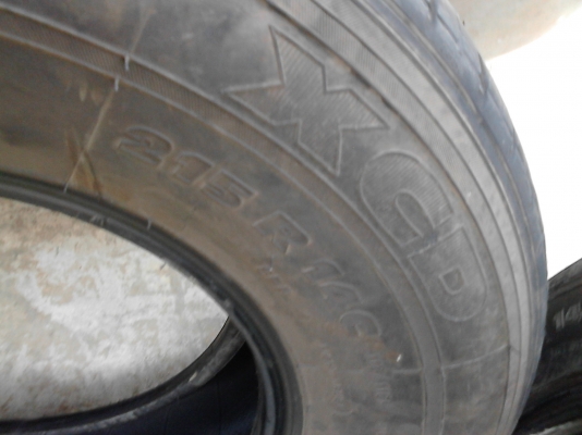 215R14  MICHELIN XCD มี 2 เส้น  TEL.081-427-3941