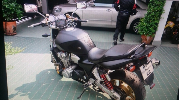 ด่วนครับ..!!cb1300cc.ปี2003ทะเบียนแท้