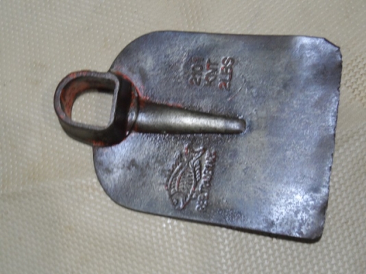 จอบตราปลารุ่นเก่าๆๆ ครับ